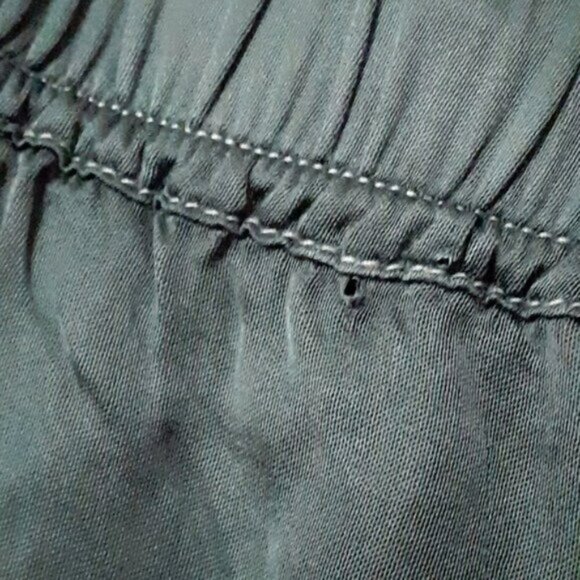 NWT YFB emerald green abstract print silky jogger trackpants XS - Picture 16 of 16